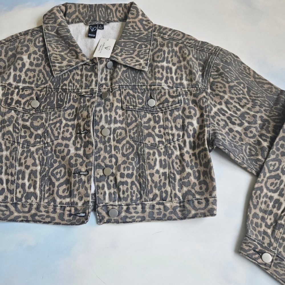 Windsor Leopard Print Denim Jacket - Picture 8 of 11